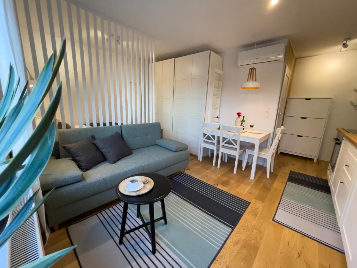 Urban Apartments Studio No 4A, Free Private Parking, Self Check-In Chorzów Εξωτερικό φωτογραφία