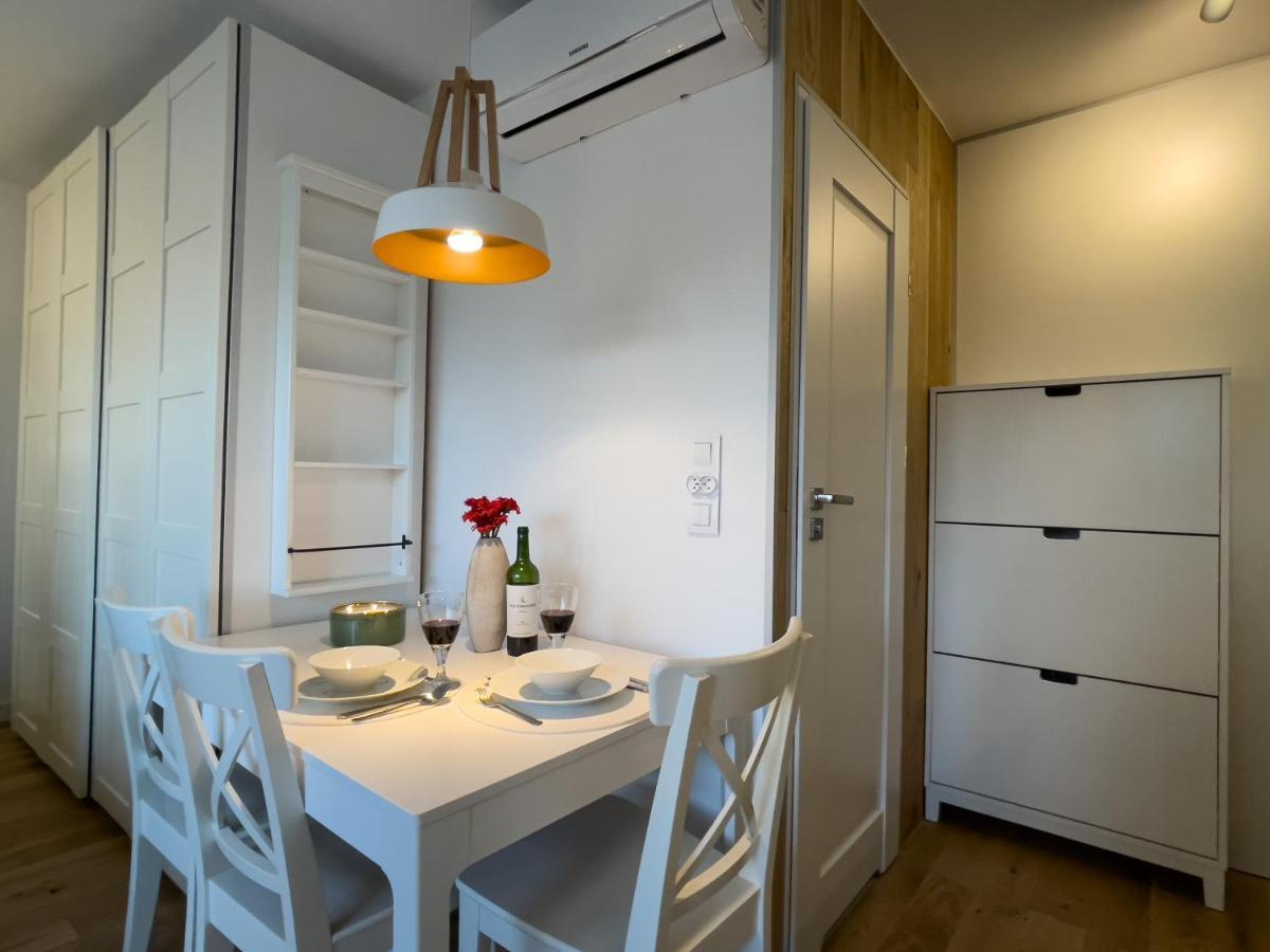 Urban Apartments Studio No 4A, Free Private Parking, Self Check-In Chorzów Εξωτερικό φωτογραφία